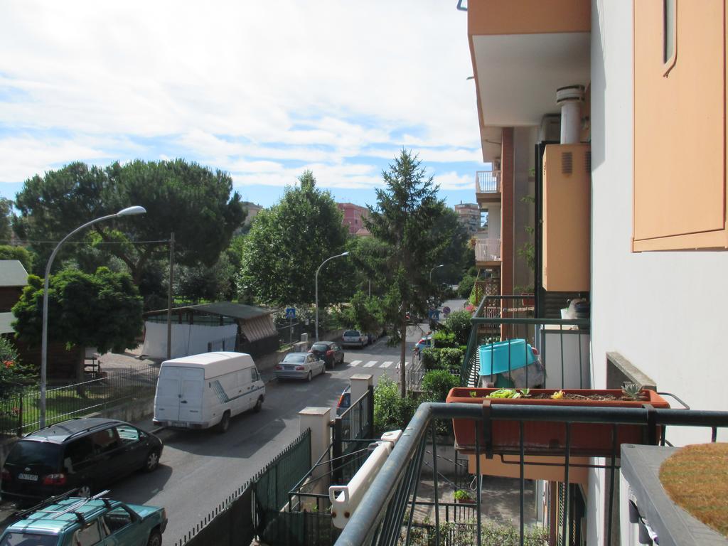 A.B Battistini Short Let'S Apartment Roma Exterior foto